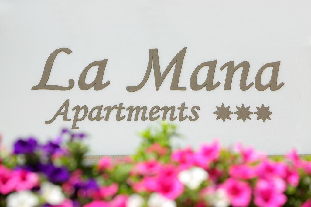 Apartments La Mana Santa Cristina Val Gardena Exteriör bild